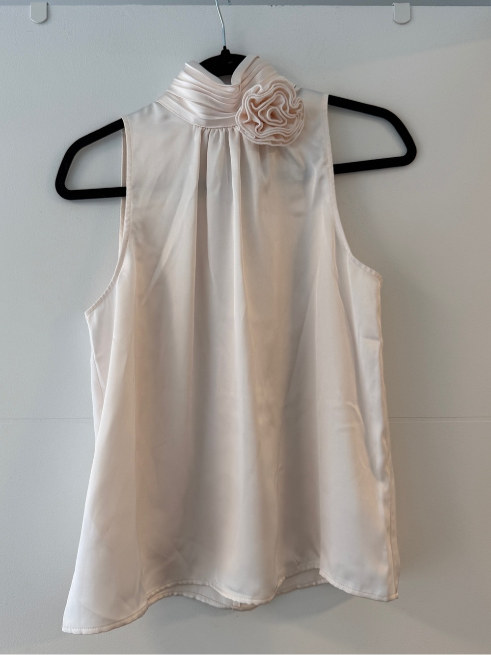 Maison d’Amélie Paris Rosette High Neck Satin Blouse Size 8